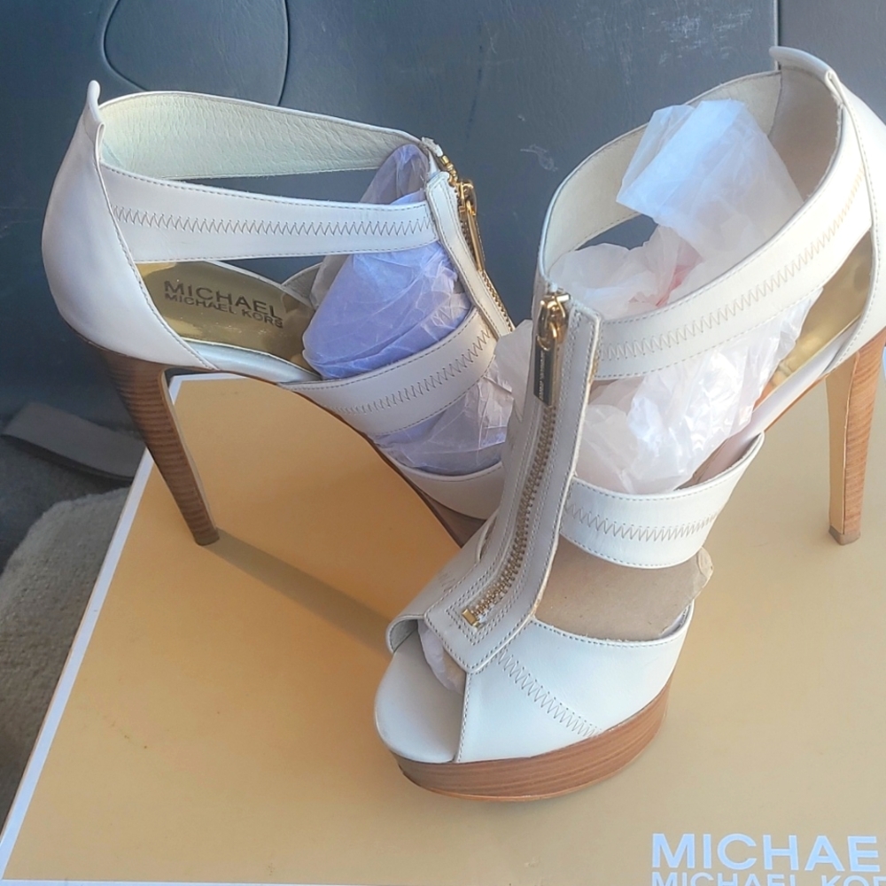 Zapatos MK SIZE 8M